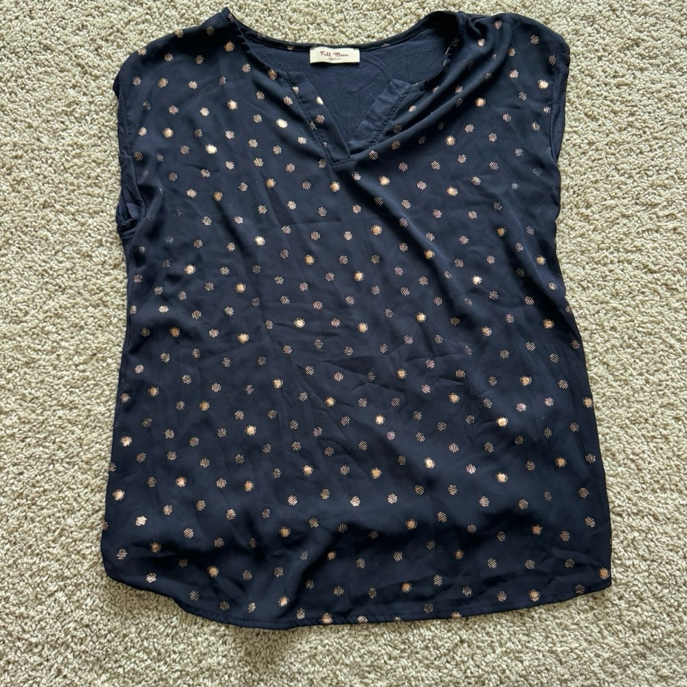 Stylish Navy Blouse with Gold Accents
